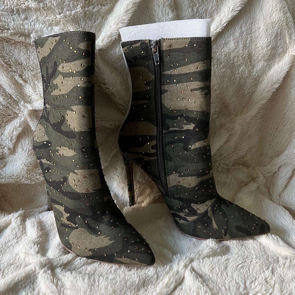 Brand New Steve Madden Boots Size 7